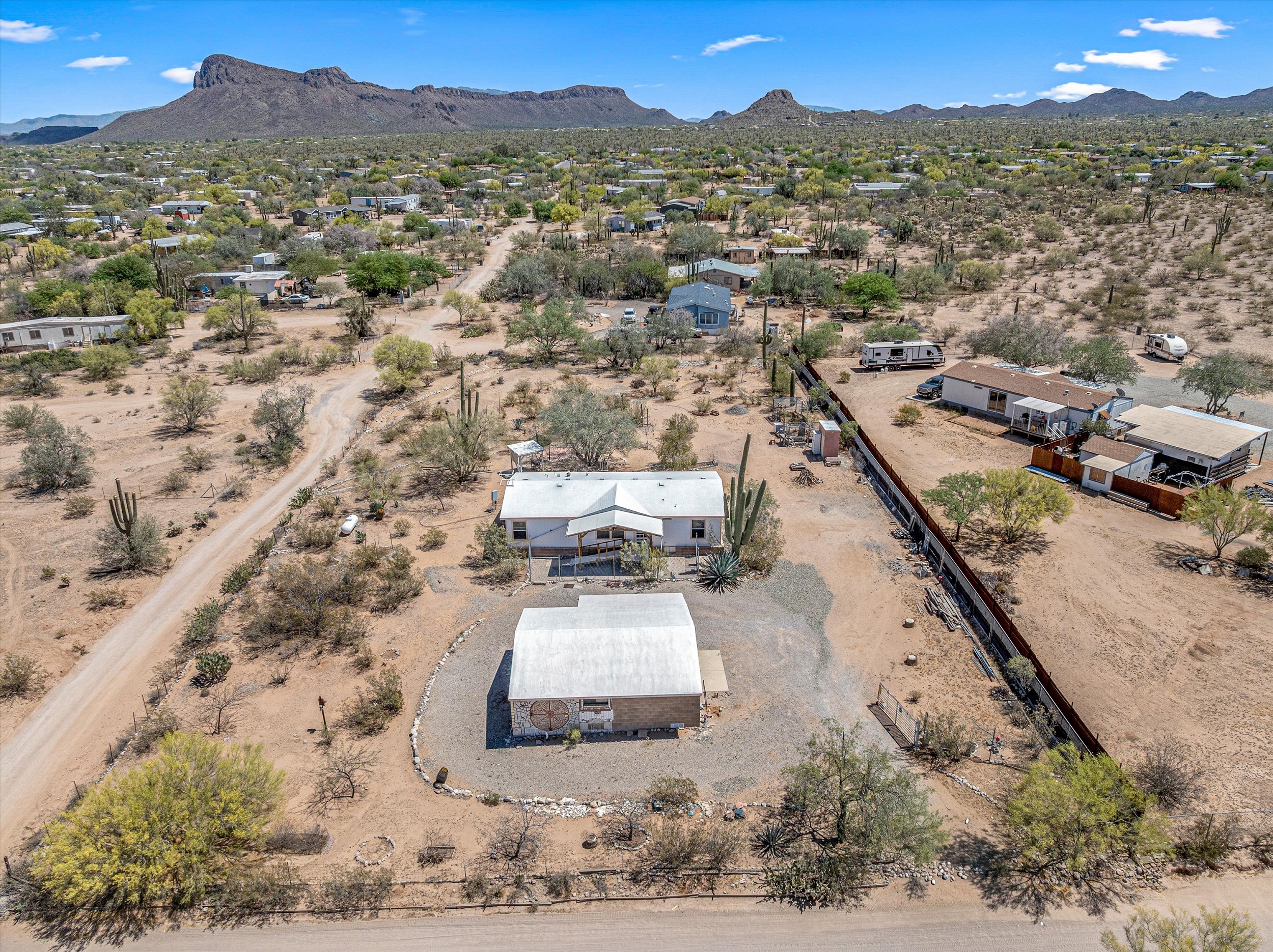 6940 N Pelto Path N - Picture Rocks acre property under contract